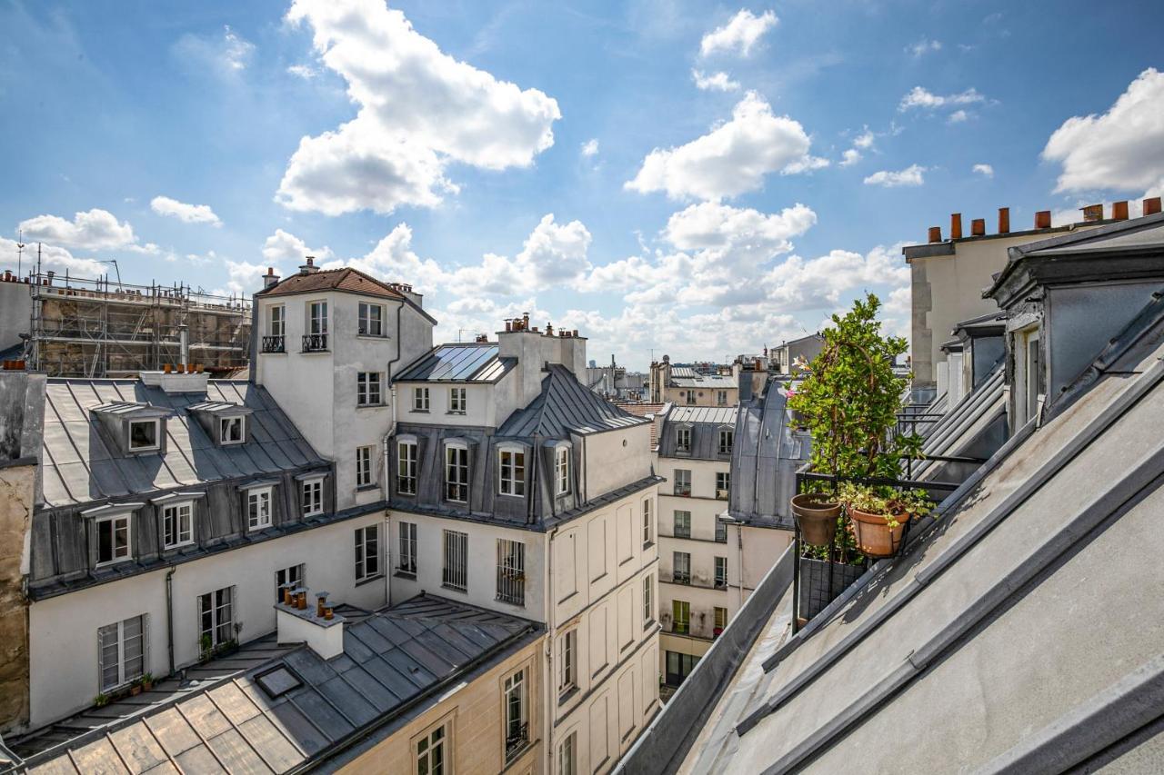 Paris Centre Dernier Etage Vue Ascenseur Apartment Exterior photo